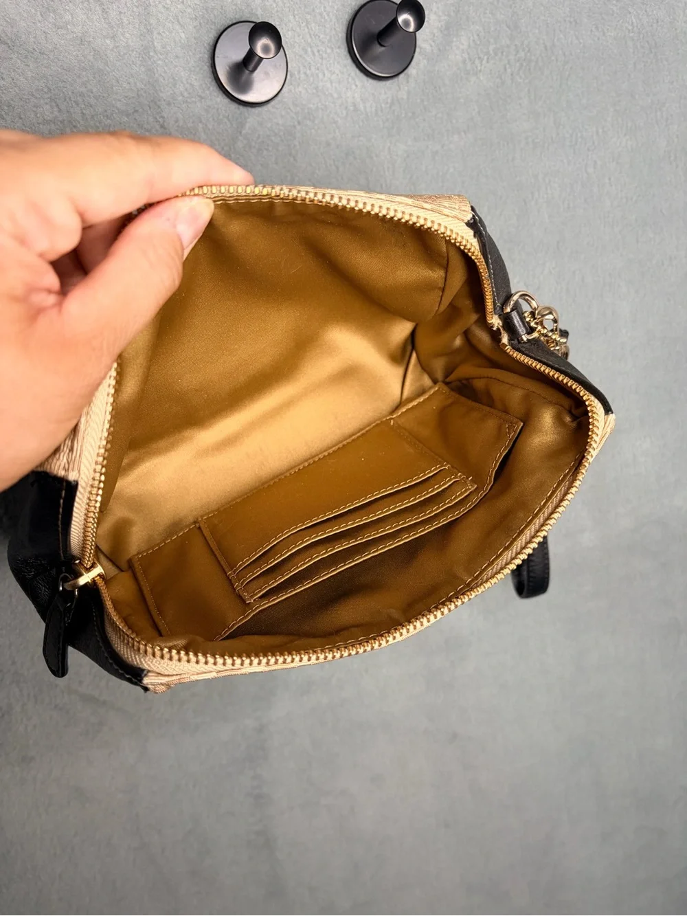 Coach wristlet signature